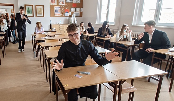 Maturzyści, trzymamy za Was kciuki!