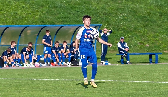 W poszukiwaniu drogi w górę W poszukiwaniu drogi w górę