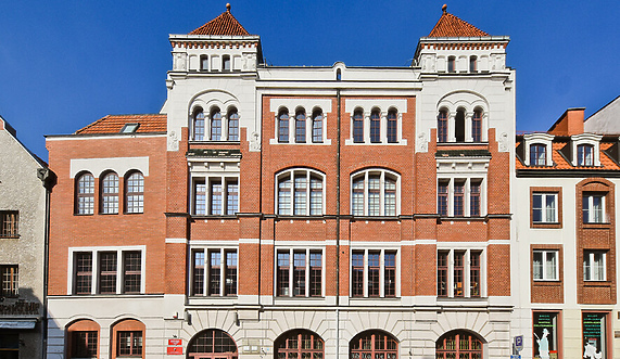 Warmińsko-Mazurska Biblioteka Pedagogiczna w Elblągu - 75 lat historii i nowych perspektyw Warmińsko-Mazurska Biblioteka Pedagogiczna w Elblągu - 75 lat historii i nowych perspektyw