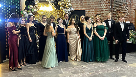 Chwilo trwaj... Studniówka ZPSM