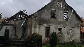 Pożar strawił ich cały dobytek. Pomóc może każdy! Pożar strawił ich cały dobytek. Pomóc może każdy!