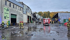 Prokuratura wszczęła śledztwo w sprawie pożaru w sortowni śmieci
