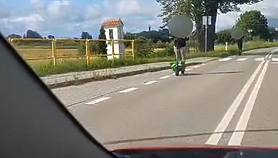 Hulajnogami po drodze wojewódzkiej 503