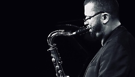 Jazzowa sesja na dwa saksofony Jazzowa sesja na dwa saksofony
