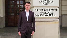 Jest w 3 klasie liceum, a już zdał maturę