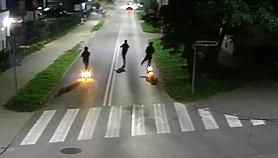 Strażnicy apelują: ulica to nie miejsce na taką jazdę Strażnicy apelują: ulica to nie miejsce na taką jazdę