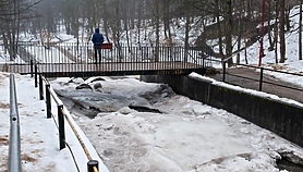 Przybywa wody w Kumieli. Władze Elbląga apelują do mieszkańców Przybywa wody w Kumieli. Władze Elbląga apelują do mieszkańców