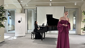 Natalia Leonowicz z Elbląga finalistką I Ogólnopolskiego Konkursu Wokalnego w Szczecinie Natalia Leonowicz z Elbląga finalistką I Ogólnopolskiego Konkursu Wokalnego w Szczecinie