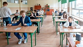 Ósmoklasiści rozpoczęli egzaminacyjny serial