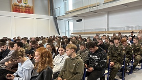 Uczniowie będą uczyli się obsługi dronów