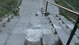 Po interwencji Czytelnika schody zostaną naprawione