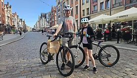 Rowerami szlakiem form przestrzennych Rowerami szlakiem form przestrzennych