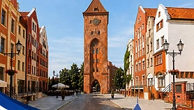 Ścieżką historii od średniowiecza po współczesność Ścieżką historii od średniowiecza po współczesność