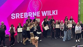 Srebrny i Brązowy Wilk dla uczniów I LO