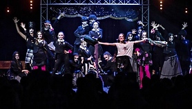 Szkoła imienia Lepszych od Reszty