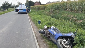 Uderzył w rowerzystę, jadąc motorowerem. Miał 2,1 promila!