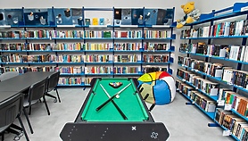 Słoneczna z nową biblioteką