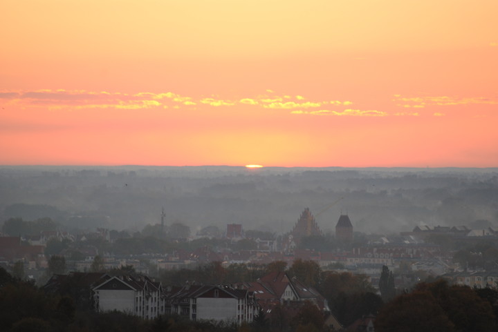 Koniec dnia nad Elblągiem