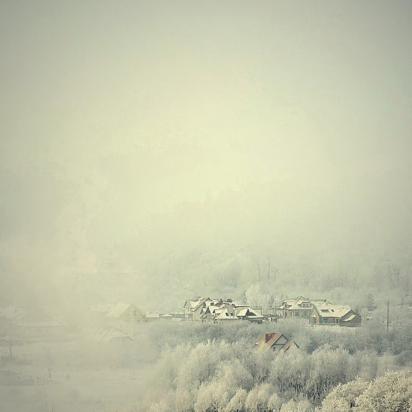 Widziane z Góry Chrobrego. (Luty 2011)