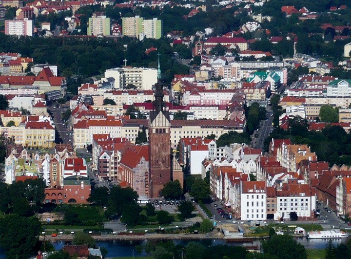 Pokłosie festynu lotniczego 2011 - dwa krzyże