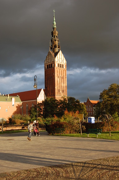 Katedra św. Mikołaja w Elblągu to jeden z najwyższych obiektów sakralnych w Polsce