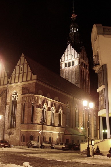 Katedra nocą (Styczeń 2012)