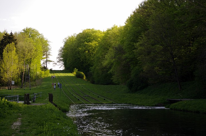 Marynarze słodkich wód mają pod górkę. (Maj 2012)