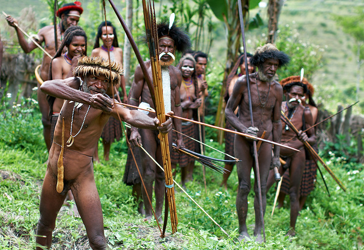 WOJOWNICY Z PLEMIENIA DANI - PAPUA - IRIAN JAYA (Lipiec 2012)