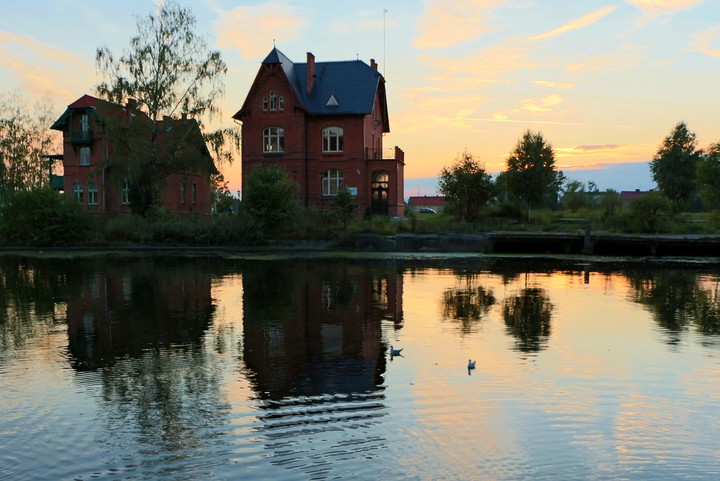 Zmierzch nad Elblągiem. (Październik 2012)