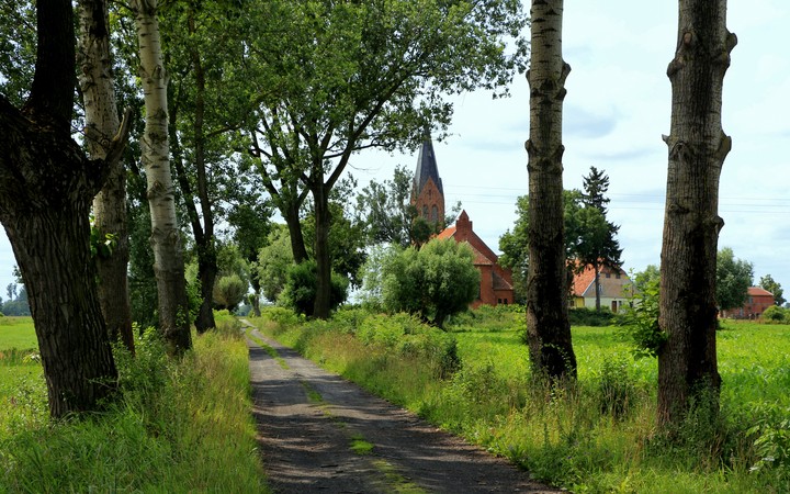 Kościół w Jeziorze.