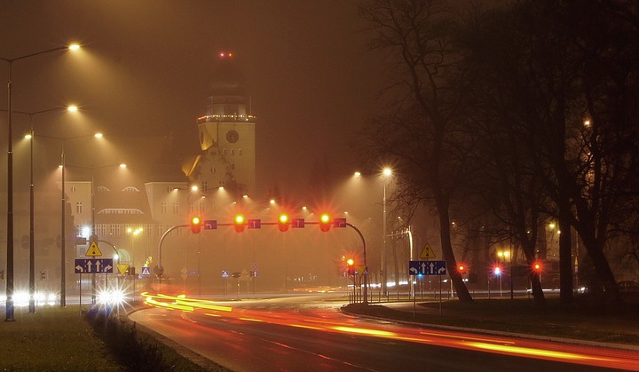 Mglisty wieczór. (Styczeń 2014)