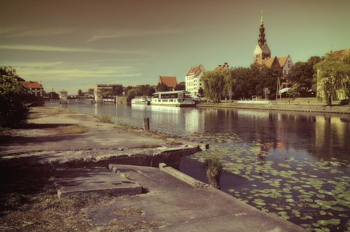 Nad rzeką... (Maj 2015)