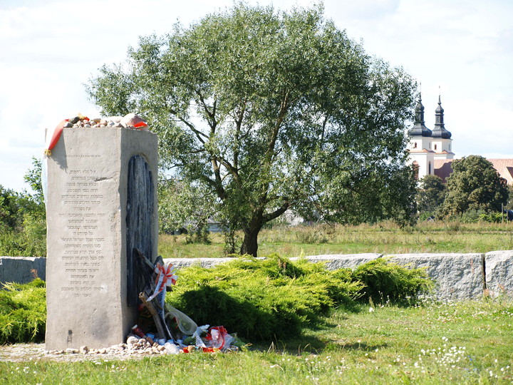 'Tu była stodoła, a tam w oddali...'