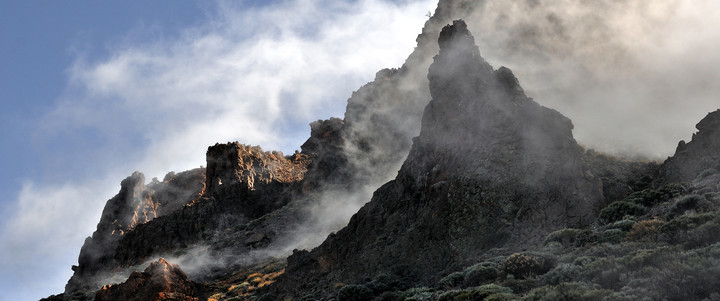 WULKANICZNE KLIMATY - Okolica wielkiego wulkanu Teide to znakomite tereny do górskiej przygody :) (Lipiec 2015)