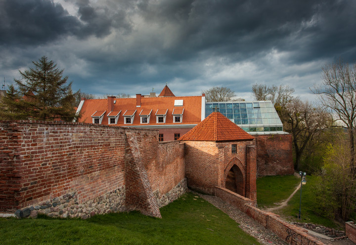 Czarne chmury (Maj 2017)