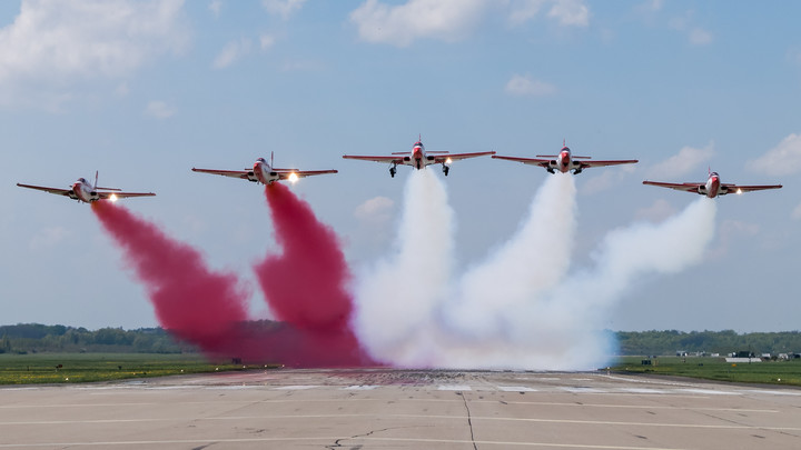 Biało-Czerwone Iskry podczas startu do Iławy - 13.05.2017 (Maj 2017)