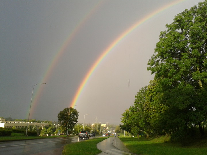 Podwójna tęcza nad Elblągiem.