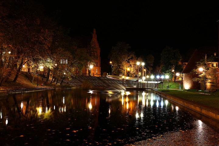 Moje miasto nocą (Kwiecień 2018)