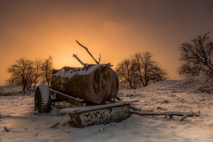 o wschodzie (Luty 2019)