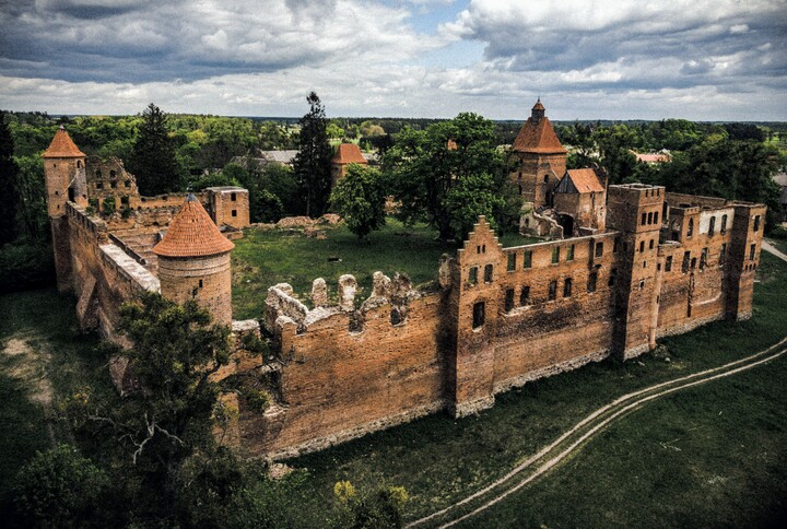 Ruiny zamku Kapituły Pomezańskiej (Sierpień 2020)