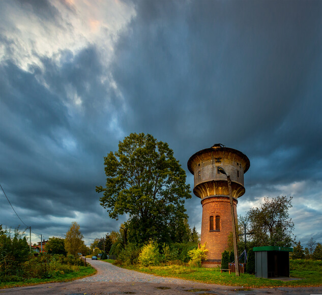 Wieża ciśnień w Bogaczewie. (Październik 2020)