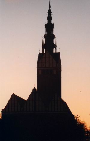 Katedra o zachodzie słońca