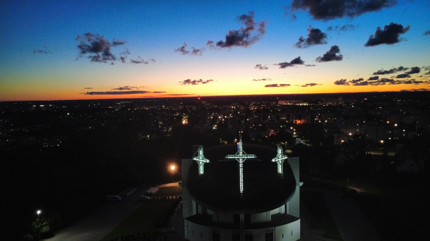 Trzy krzyże