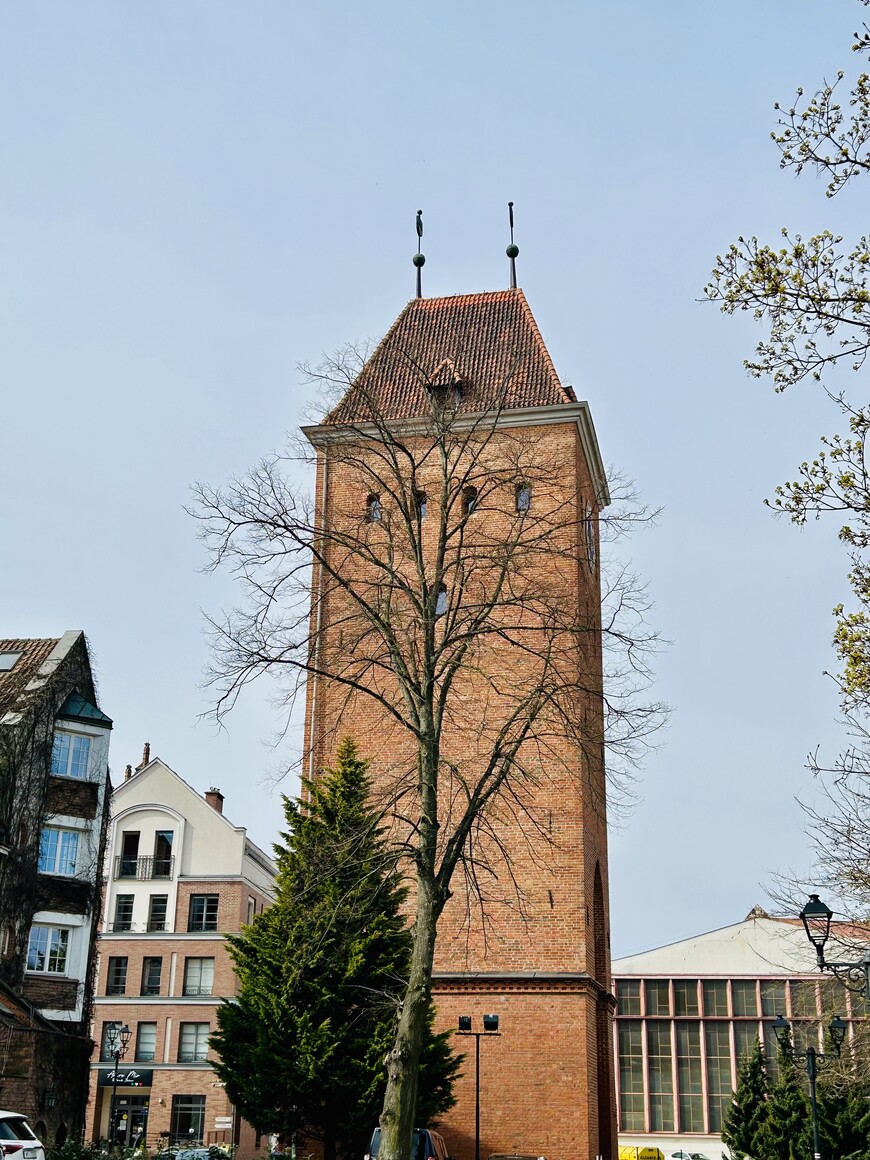 Brama z innej strony