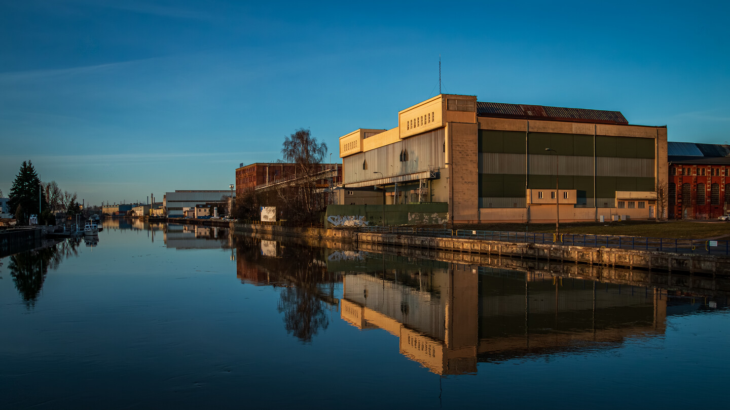 Cisza (Kwiecień 2026)