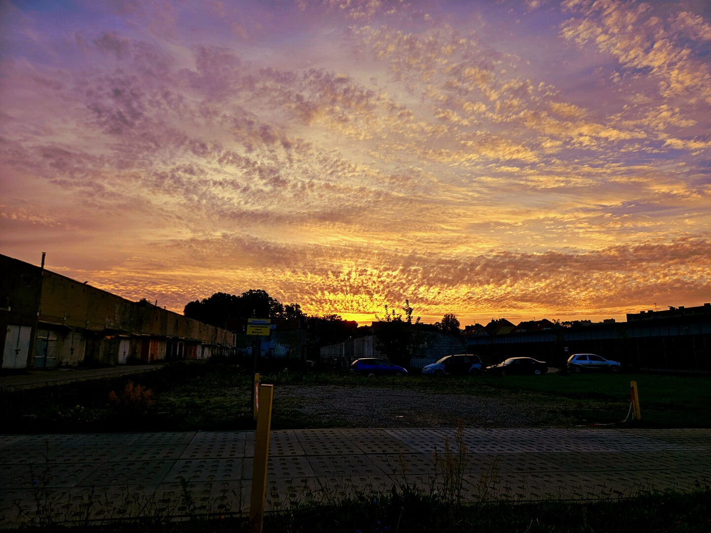 Garaże