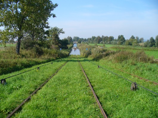  torami do wody
pochylnia Jelenie na kanale Elbląsko - Ostródzkim