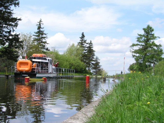 statek na kanale elbląskim (Maj 2007)