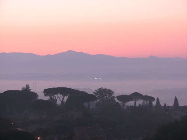 Wschód slonca nad Rzymem (Sierpień 2008)