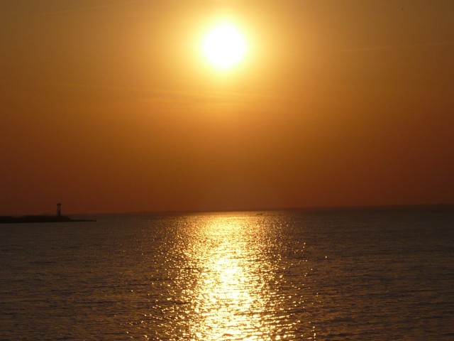 Wiosenny zachód słońca. (Kwiecień 2009)